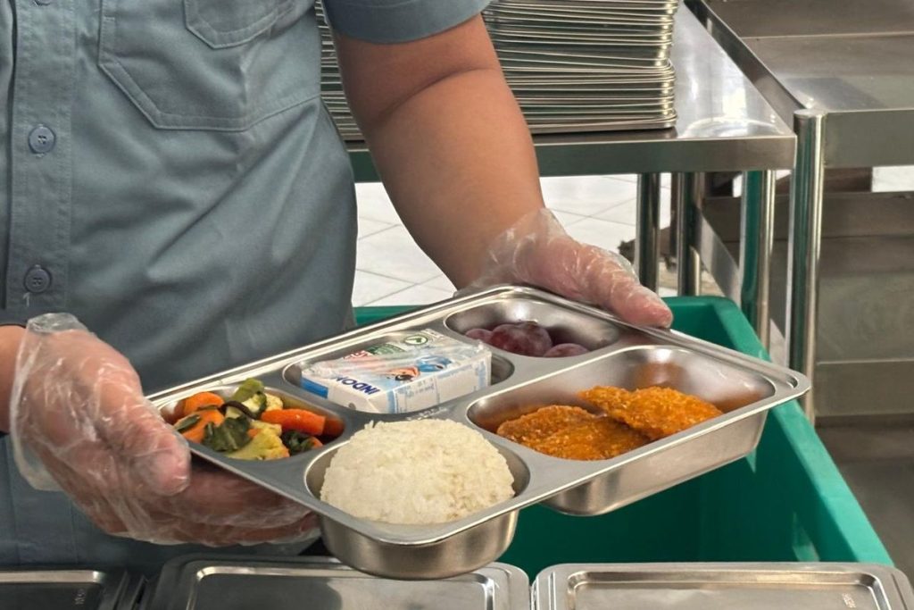 konsistensi produksi makanan mbg