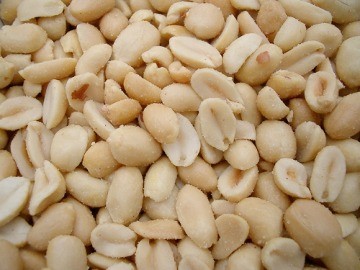 Cara Mudah Mengupas Kacang Tanah Kering